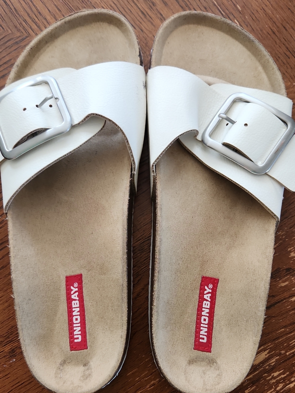 UNIONBAY White Adjustable Buckle Slide Sandals